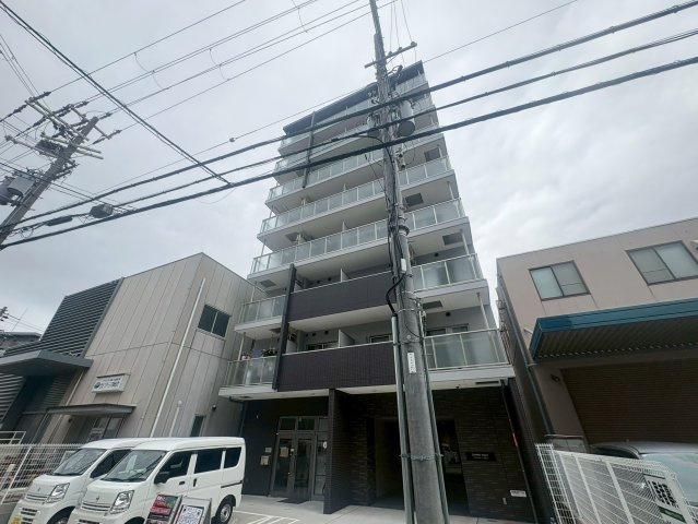リブネスコート江坂Ⅱの外観