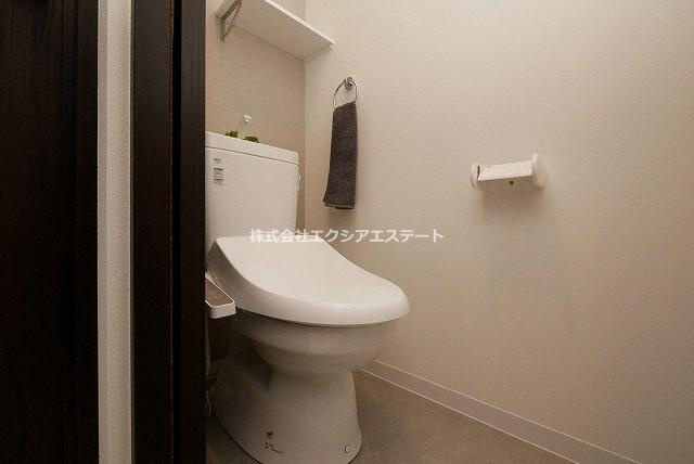 Nu岸里駅前のトイレ