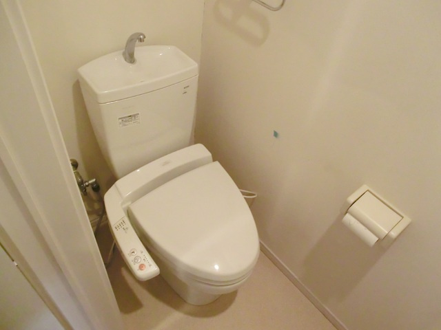マルベリー小岩のトイレ|温水洗浄便座。