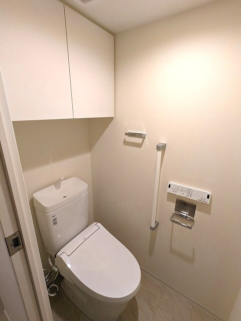 Dimus蔵前Residenceのトイレ
