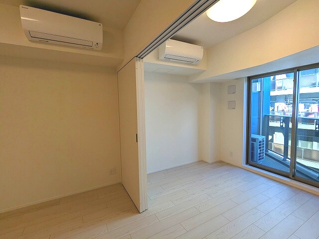 Dimus蔵前Residenceの設備|エアコン2台と室内照明付で引越し費用軽減と取り付け取り外しの手間いらずです