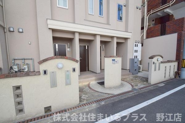 ルクレのエントランス