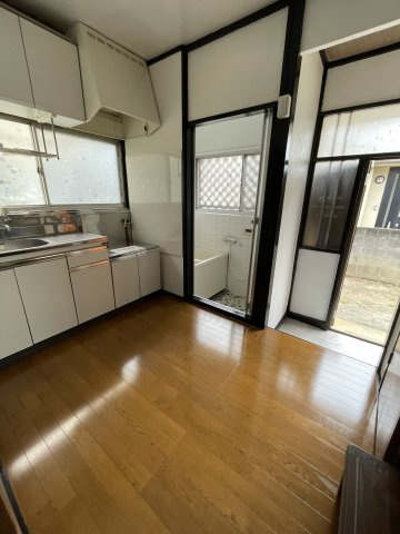 川越市今成２丁目ペット可戸建貸家の居間・リビング