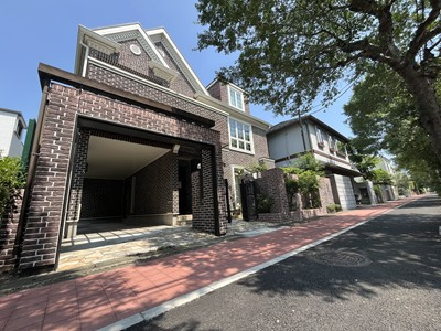 横浜市青葉区美しが丘一丁目戸建