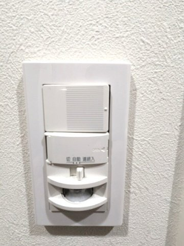 Urbanex千代田淡路町の設備|人感センサー付玄関ライト