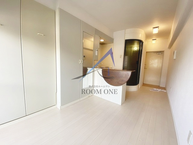 ラ・パルフェ・ド・リュミエールの居間・リビング|洋室のお部屋です。