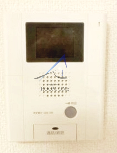 ヴィーアセッテのセキュリティ|モニター付きインターホンです。