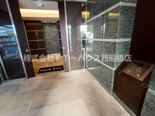 パークアクシス西船橋本郷町のエントランス