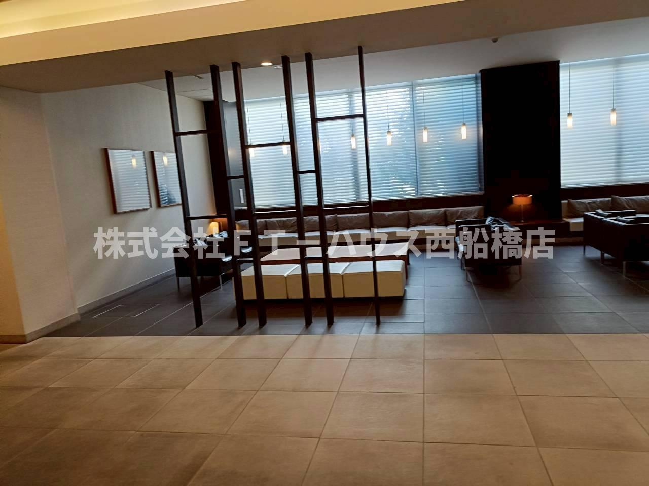 パークアクシス西船橋本郷町のロビー