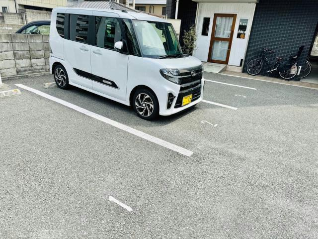 MISTRAL北条口の駐車場