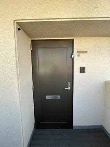 【玄関】 | ルブニール西郷