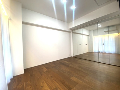 【洋室】 | 朝日シティパリオ西早稲田館