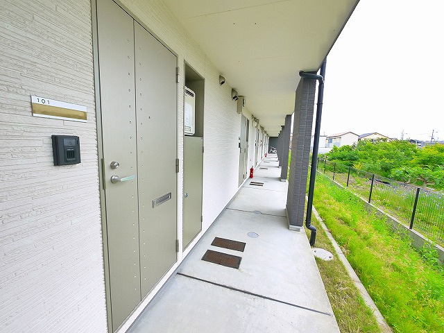 アムール野村Ⅲのその他共用部分|キレイな共有スペース。