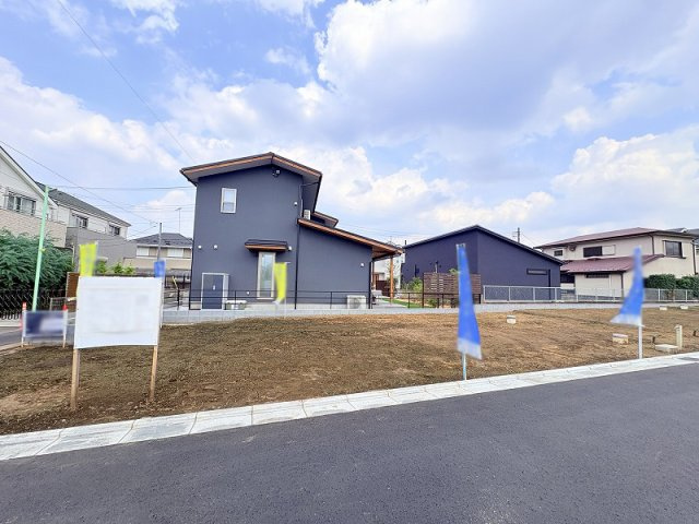 【外観】 | 東久留米市本町4丁目　建築条件無売地　全5区画　(保谷店) | 第一種低層住居専用地域につき住環境の良さが魅力。

