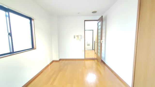リベルテ六甲の洋室