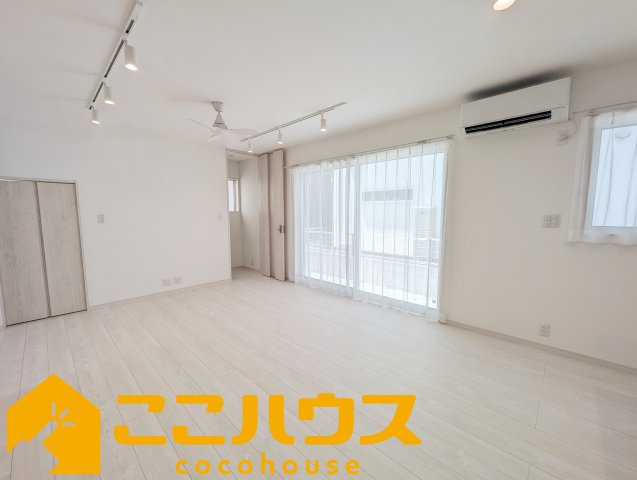 中城村伊集　新築戸建て　全2棟　2号棟の居間・リビング|【施工例】※同施工の別物件写真