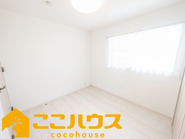中城村伊集　新築戸建て　全2棟　2号棟の洋室|【施工例】※同施工の別物件写真
