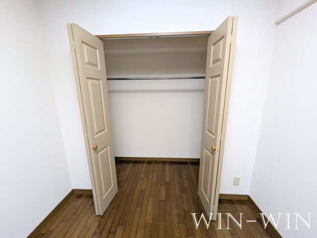 オアシス鷹丘の収納