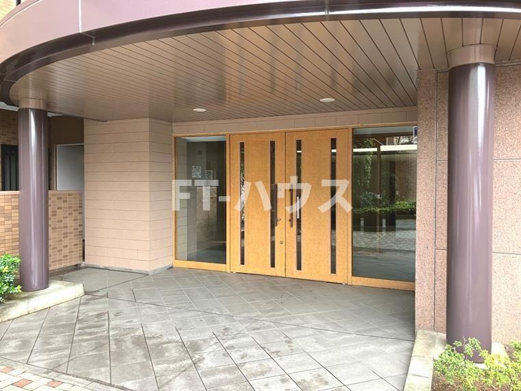 ネオステージ北習志野のエントランス