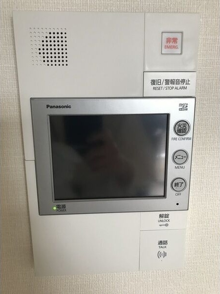 プレサンスブルーム東三国のセキュリティ
