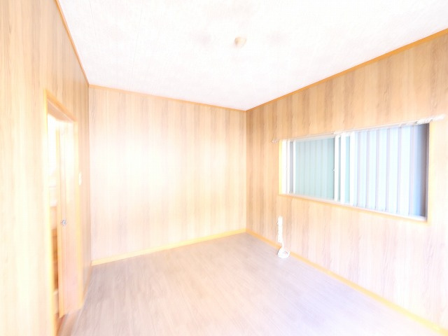 谷村貸家の洋室