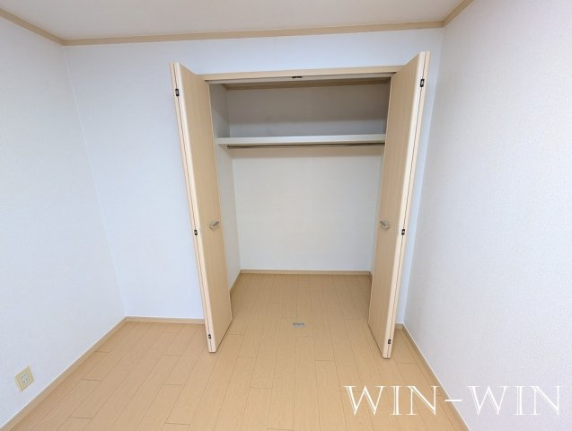 ペアハイツ三鷹 Bの収納