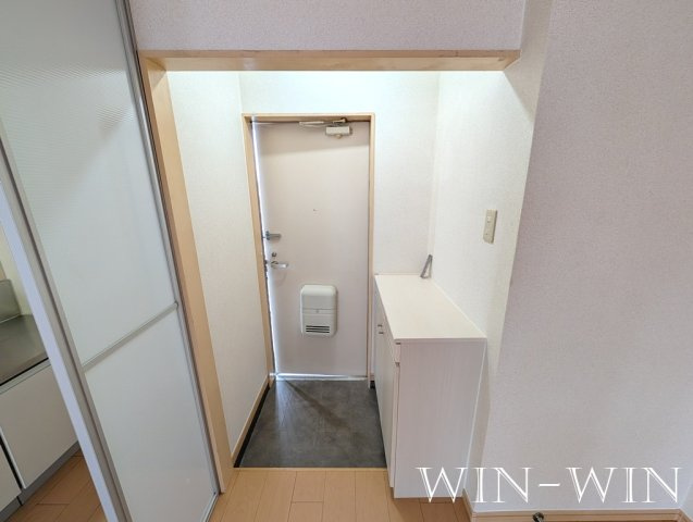 ペアハイツ三鷹 Bの玄関