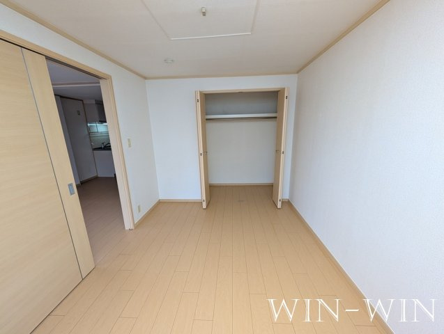 ペアハイツ三鷹 Bの寝室