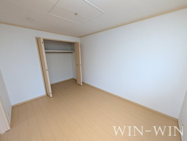 ペアハイツ三鷹 Bの寝室