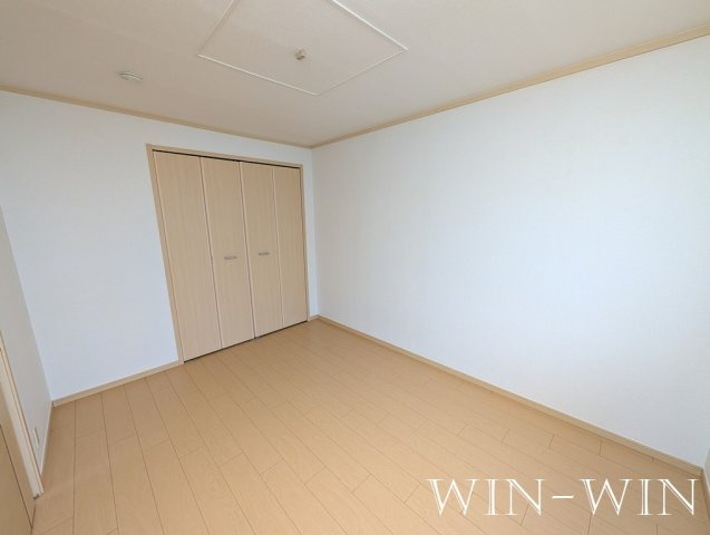 ペアハイツ三鷹 Bの寝室