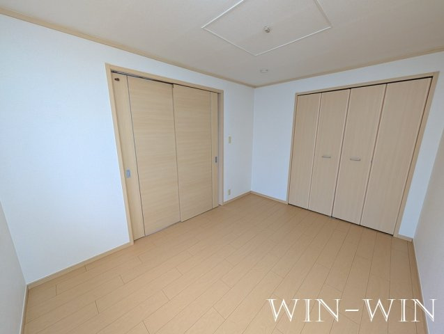 ペアハイツ三鷹 Bの寝室