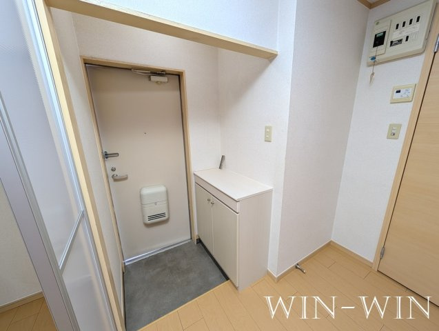 ペアハイツ三鷹 Bの玄関