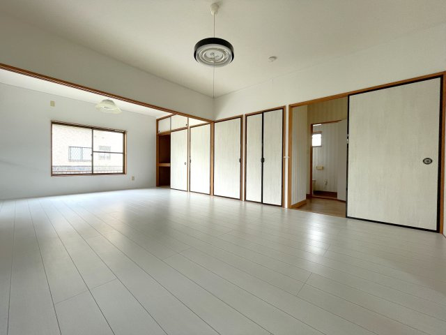 下ヶ傍示　中古戸建の洋室