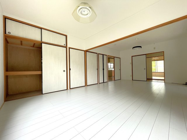 下ヶ傍示　中古戸建の洋室