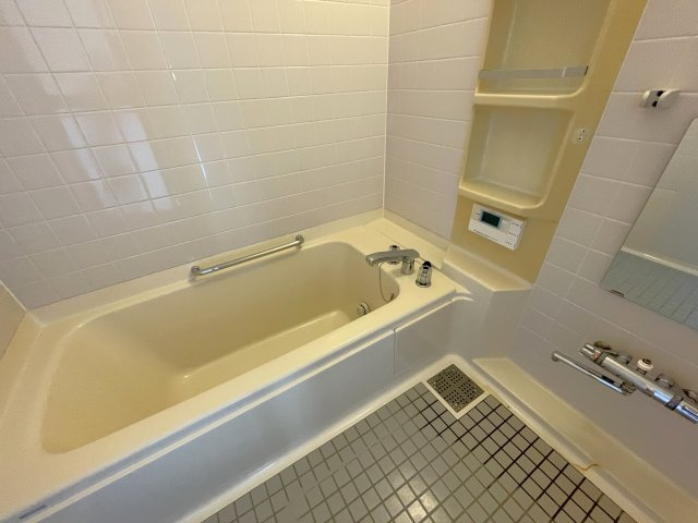 下ヶ傍示　中古戸建の浴室