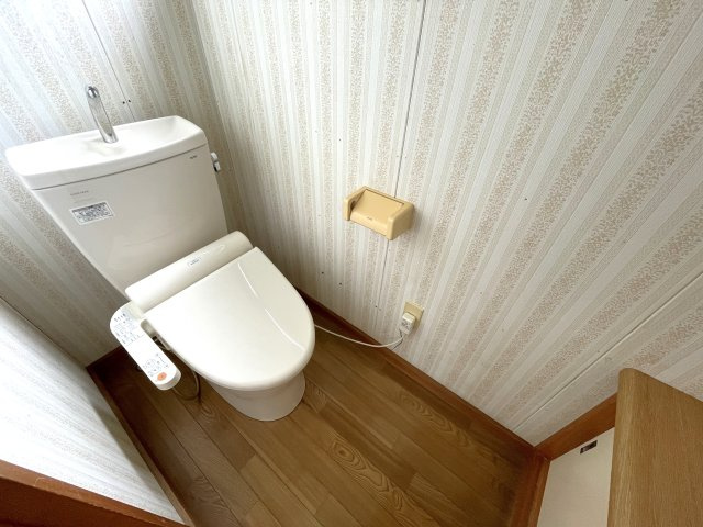 下ヶ傍示　中古戸建のトイレ