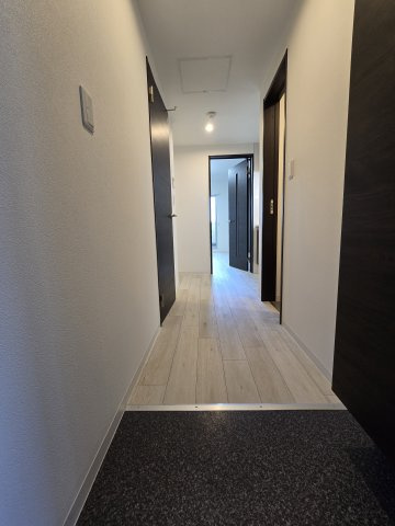 エステイトE桂川A棟のロビー