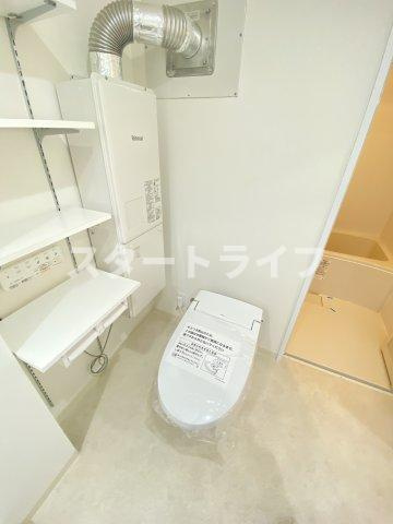 大阪市淀川区西中島７丁目の賃貸マンションのトイレ