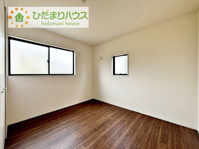 【洋室】 | 第1常総市坂手町　新築戸建　3号棟 | お掃除しやすく、清潔感を保てるのでダニも発生しにくいフローリング♪