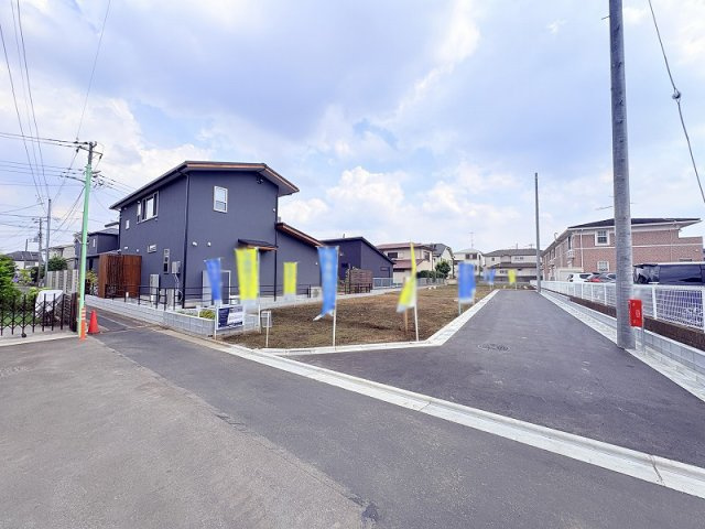 【外観】 | 東久留米市本町4丁目　建築条件無売地　全5区画　(保谷店) | 大型スーパーまで徒歩10分以内！お買い物も便利です！