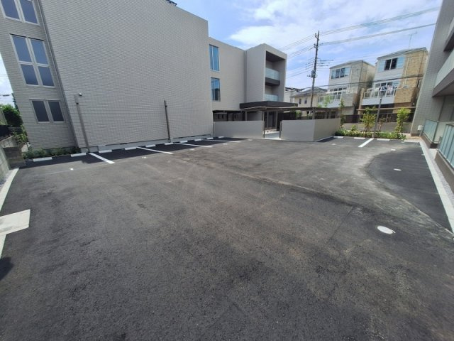 領家プライムコートⅠの駐車場
