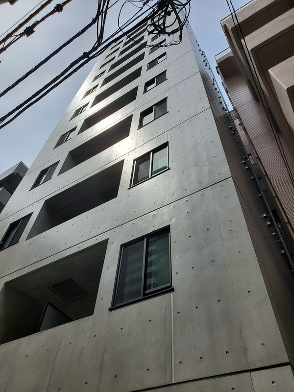 ラシクラスＬＡＺＯ　ｇｉｎｚａ－ｅａｓｔ