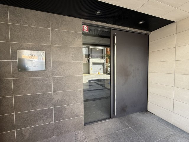 フェルクルール上野根岸のエントランス|74849882_13.jpg