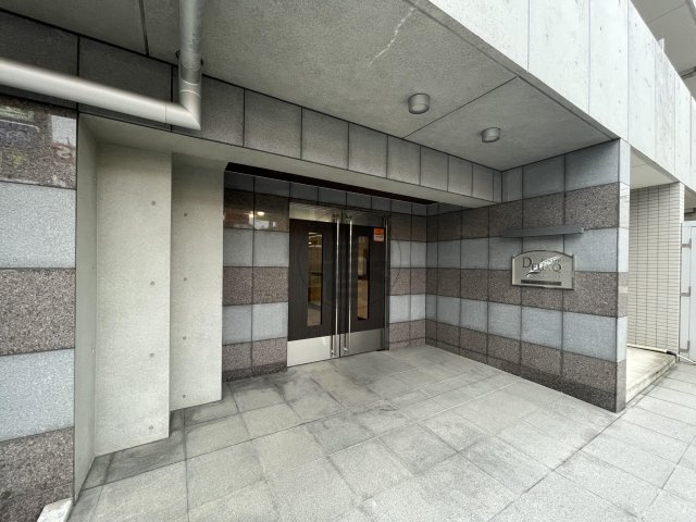 プレール・ドゥーク下丸子のエントランス