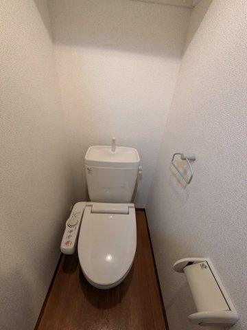 サンテミリオン目黒東山弐番館のトイレ|22930264_4.jpg