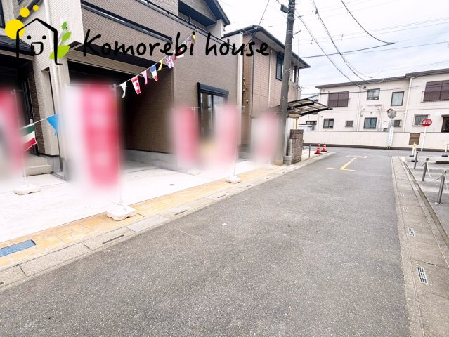 白岡市篠津　白岡【South Avenue】　新築一戸建て　01の前面道路含む現地写真|10/4撮影
