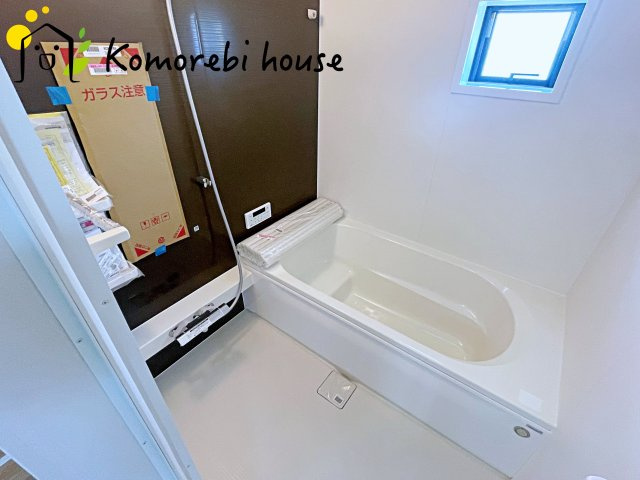 白岡市新白岡　8期　新築一戸建て　LIGARE　01の浴室|日々の疲れを癒すお風呂付です