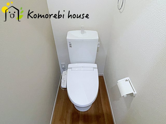 白岡市新白岡　8期　新築一戸建て　LIGARE　01のトイレ|トイレです