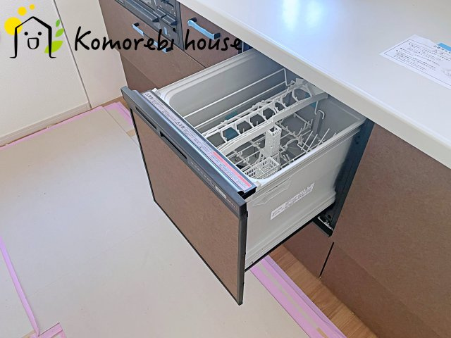 白岡市新白岡　8期　新築一戸建て　LIGARE　01のキッチン|使いやすいキッチンです