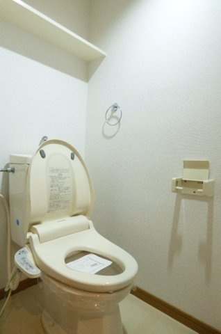 バードランドのトイレ|清潔感のあるトイレです